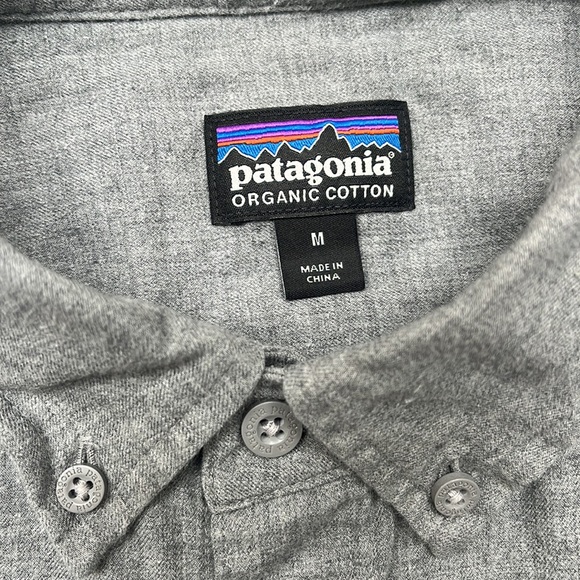 Men’s Patagonia Medium Flannel - Picture 2 of 3